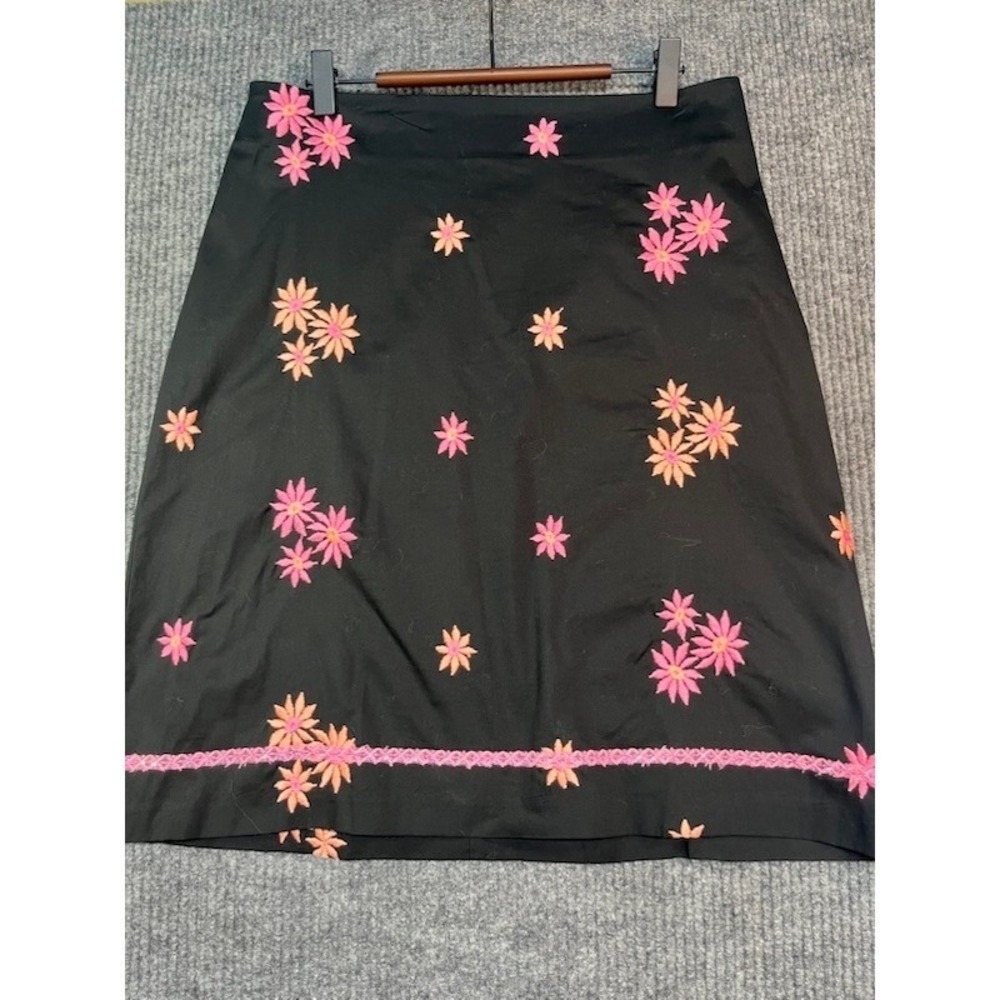 Karen Kane Lifestyle Black Floral Embroidered A-Line Skirt Pink Orange Size 10